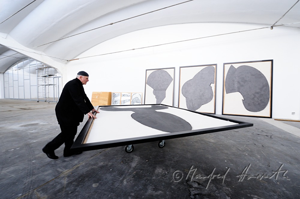 Klaus Rinke in seinem Atelier