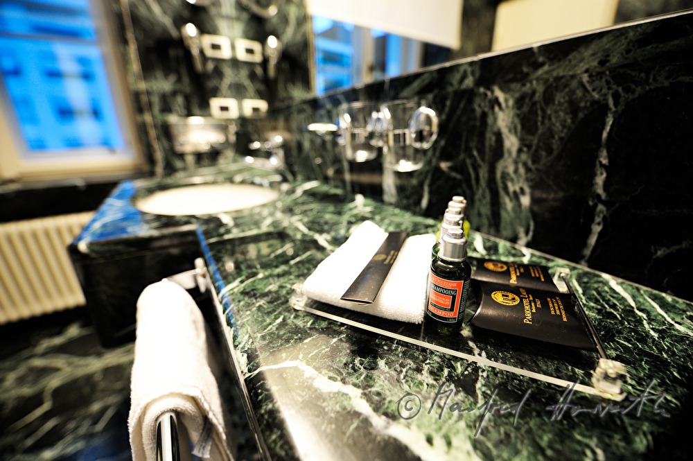 Wellnesspaket des Hauses im Badezimmer