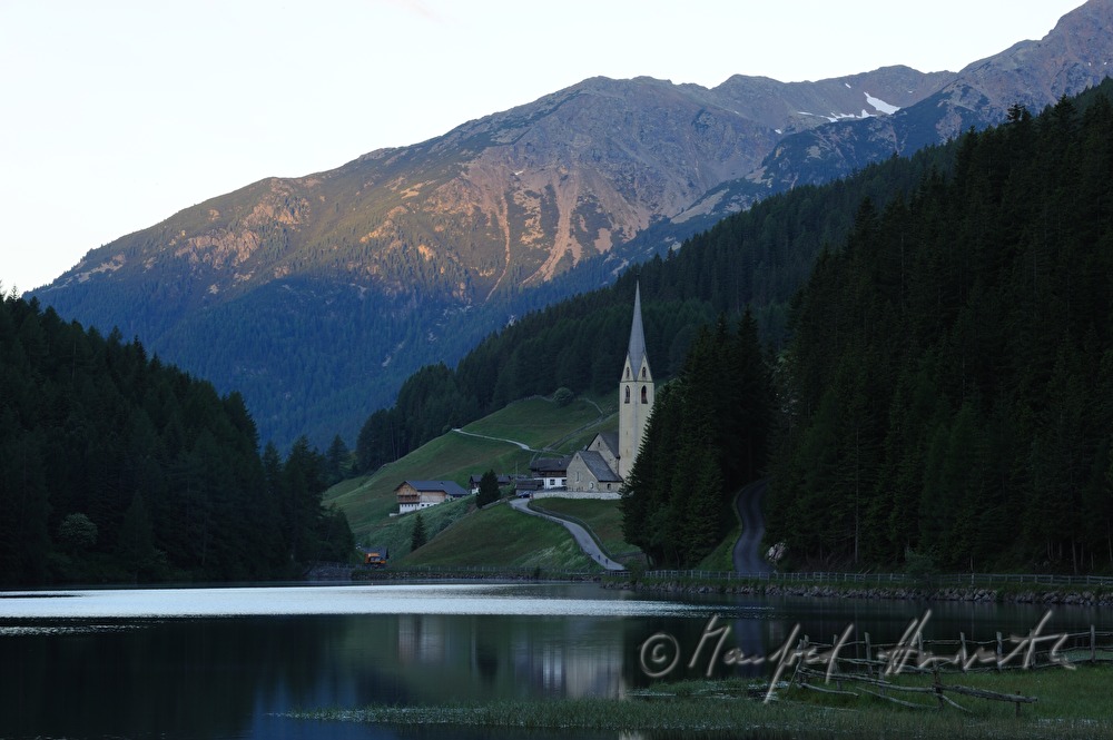 Durnholzer See und Sarntaler Alpen