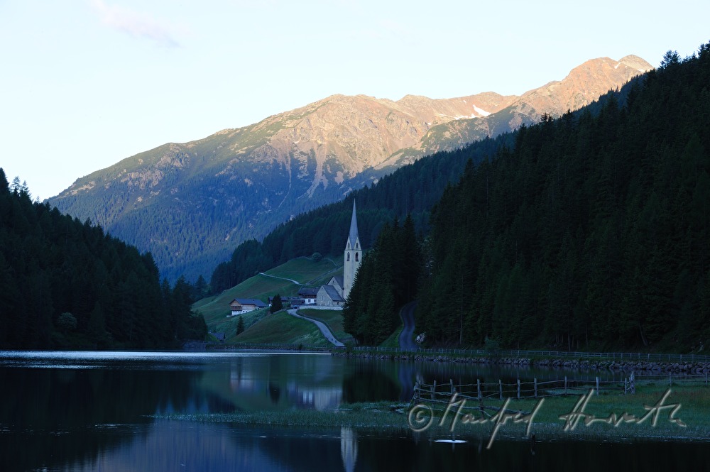 Durnholzer See und Sarntaler Alpen