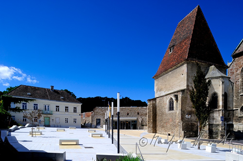 Burg Perchtoldsdorf und Burgvorplatz