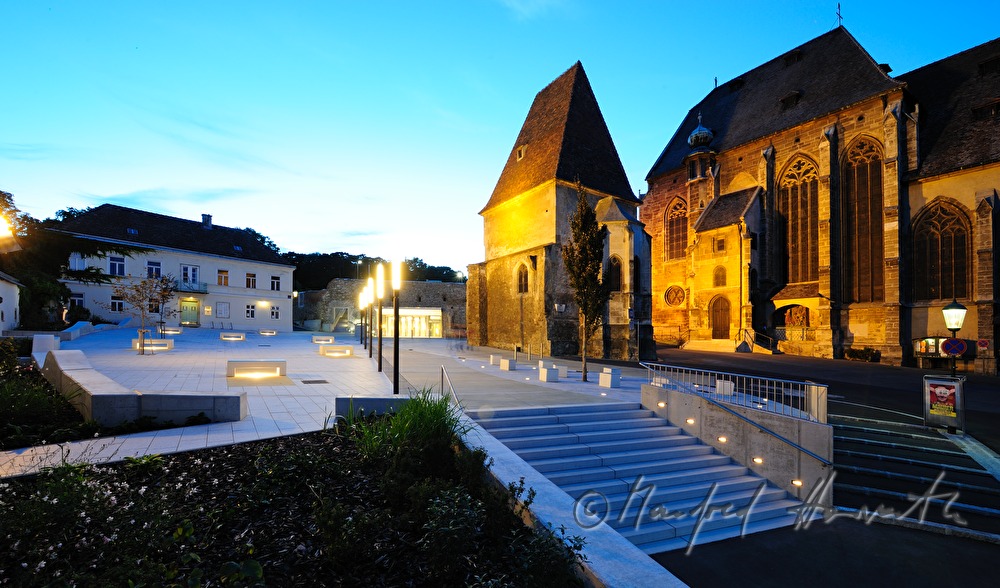 Burg Perchtoldsdorf und Burgvorplatz