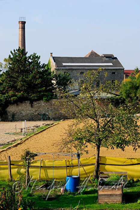 historische Industrieanlage beim Schloßpark
