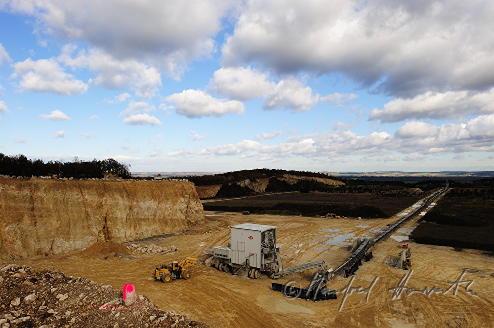 Kalksteinbruch der Firma Lafarge