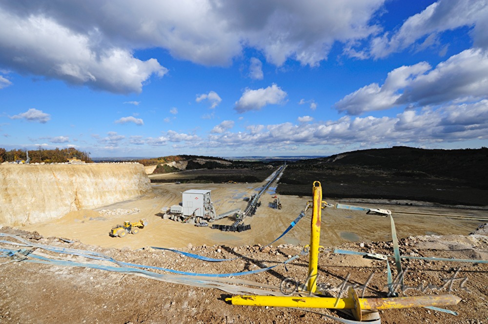 Kalksteinbruch der Firma Lafarge