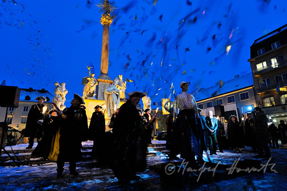 Fasching verbrennen am Hauptplatz
