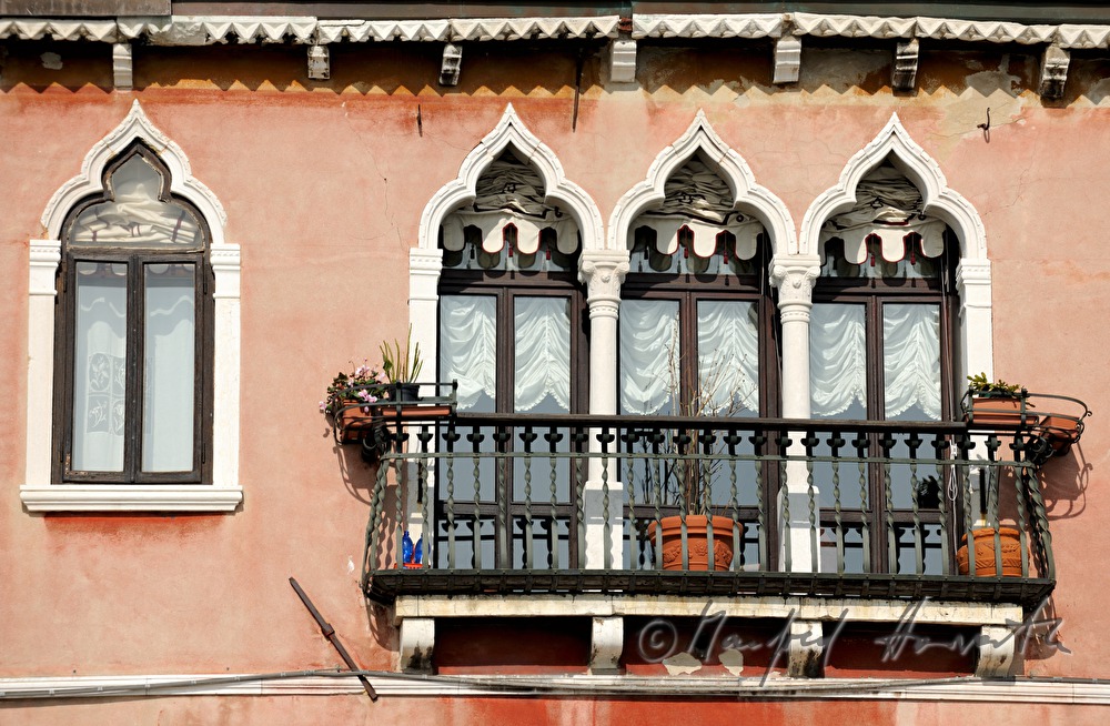 Balkon auf dem Canale di San Marco