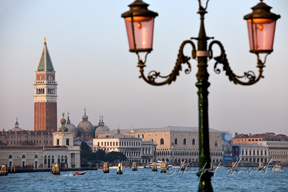 Canal Grande mit Markusplatz (Piazza San Marco)
