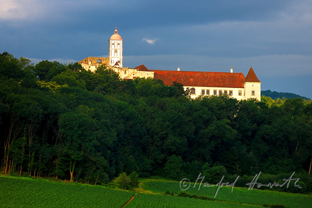 Blick über die Felder von Melk