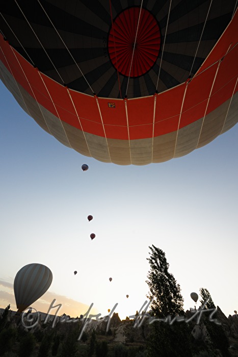 Heißluftballonfahrt über das Tuffsteingebirge