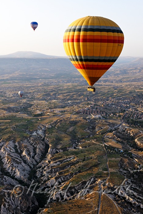 Heißluftballonfahrt über das Tuffsteingebirge