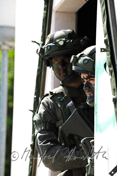 Soldat des Österreichischen Bundesheeres bei Truppenübung