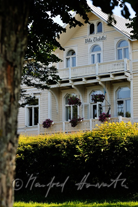 Hotel Villa Thalatta und Gartenhecke