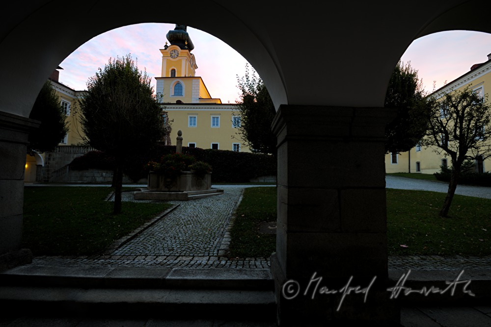 Innenhof des Prämonstratenser Chorherrenstift