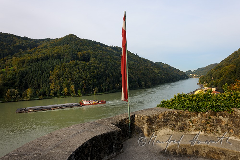 Blick vom Mautturm auf die Donau