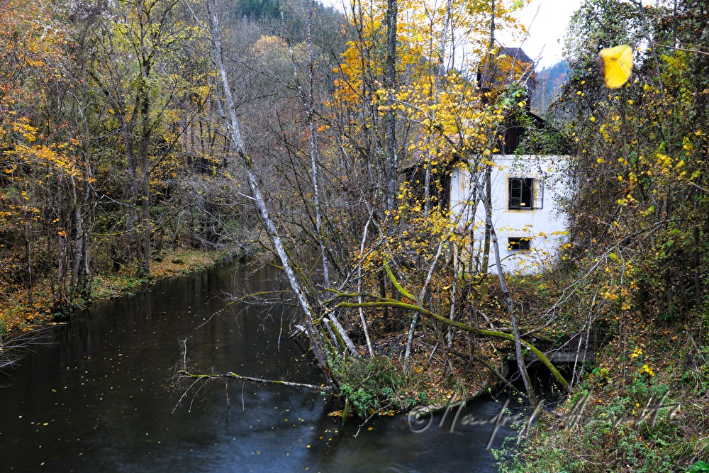 Wirtschaftsgebäude der ehemaligen Papierfabrik