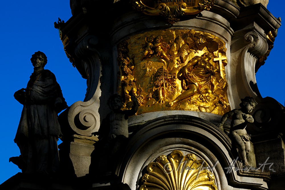 Dreifaltigkeitssäule (Pestsäule) im Innenhof