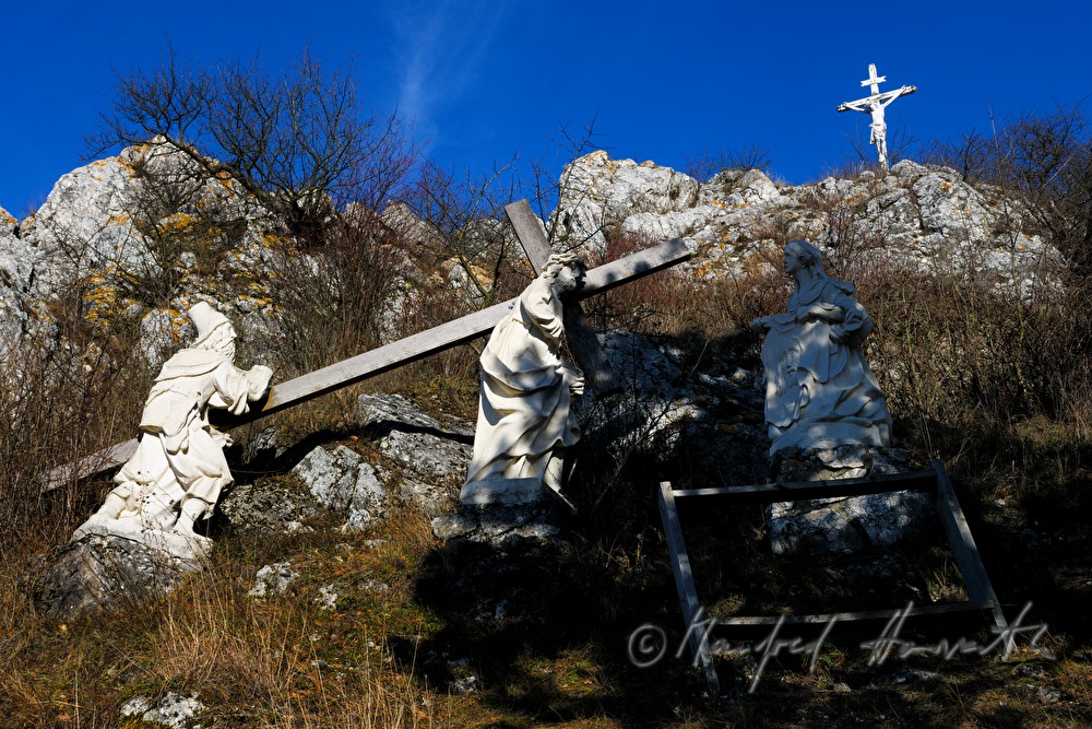 Kreuzweg-Skulpturen am Kalvarienberg