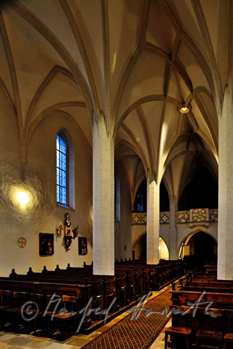 romanische Kirche aus Stein aus dem Jahr 1133