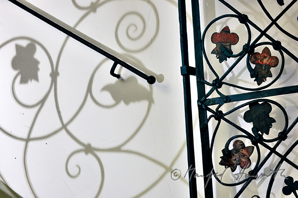 Detail vom schmiedeeisernen Türkentor (Köpfe von türkischen Männern)