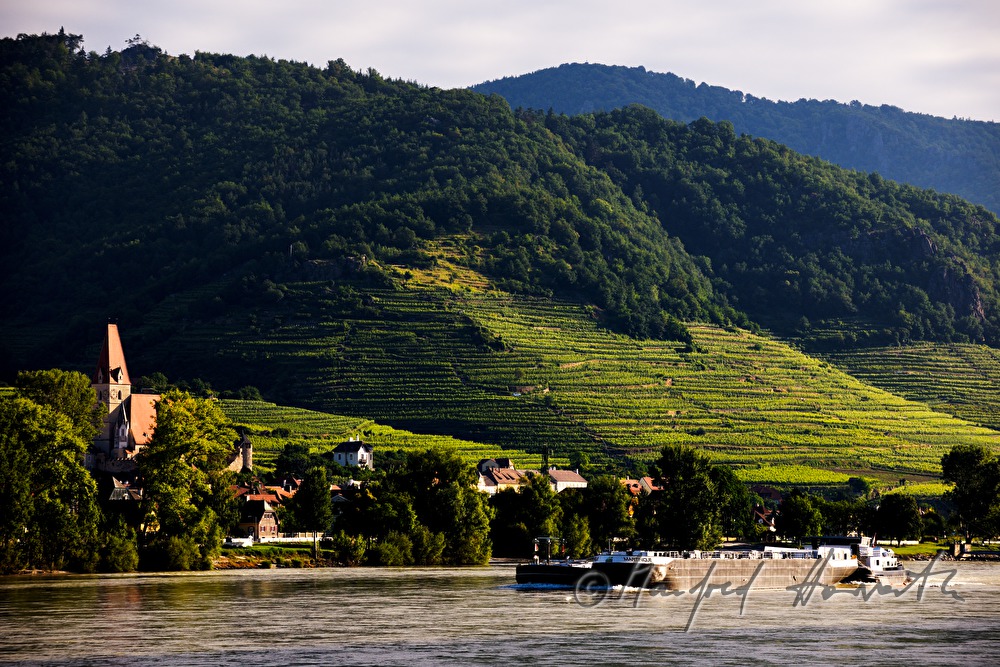 Blick von der Fährstation St. Lorenz