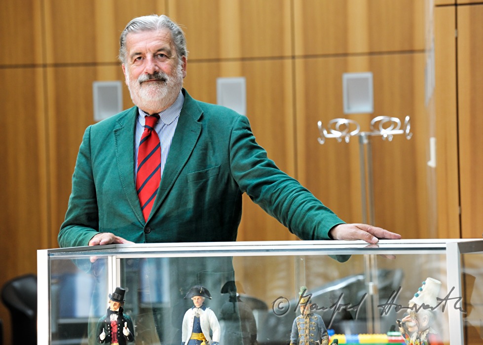der Künstler Gerhard Tötschinger  (1946-2016)