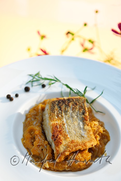 Fischgericht: Zander mit Paprikakraut