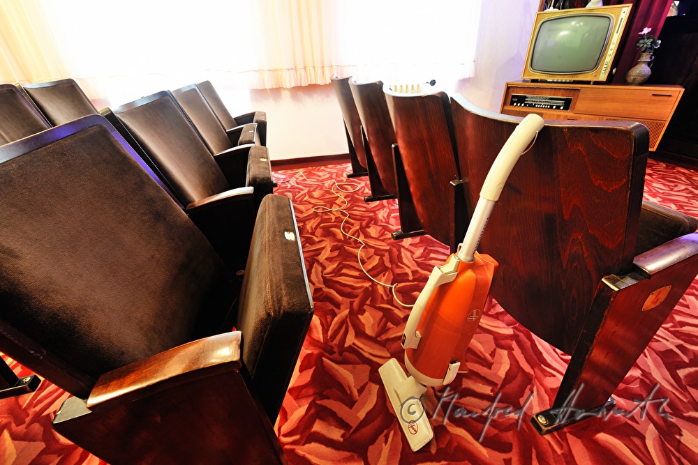 Kinosaal im Stil der 50er Jahre im Hotel Mariandl