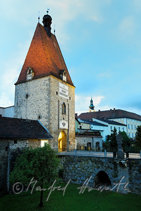 Stadtmauer, Stadtgraben und Altstadt