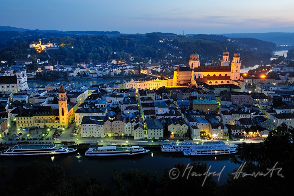 Blick über die Stadt auf den Dom