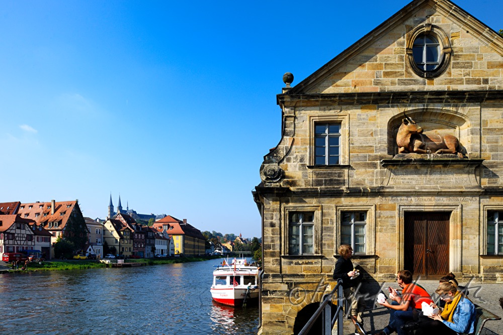 Alte Fleischhalle am Ufer der Regnitz