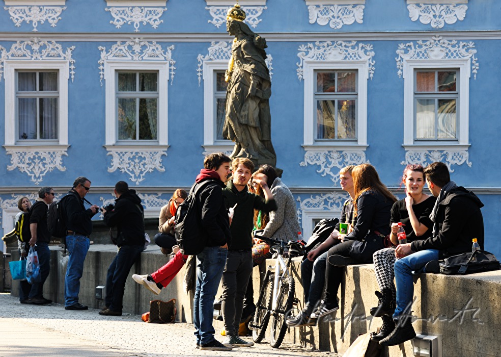 Kaiserin Kunigund (Statue from 1750) und Barockhaus
