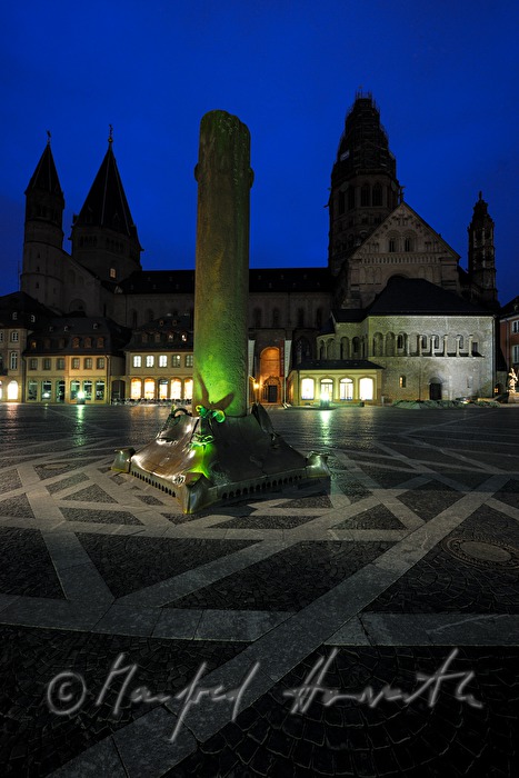 Heunensäule aus dem 11. Jahrhundert