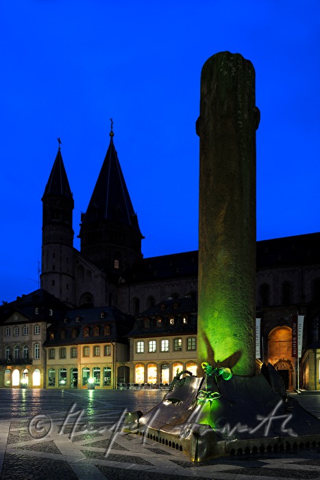 Heunensäule aus dem 11. Jahrhundert