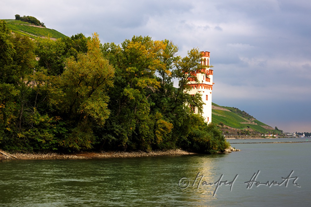 Binger Mäuseturm auf der Mäuseturminsel im Rhein