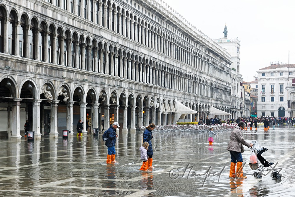 Strassenkehren auf dem Markusplatz (Piazza San Marco)