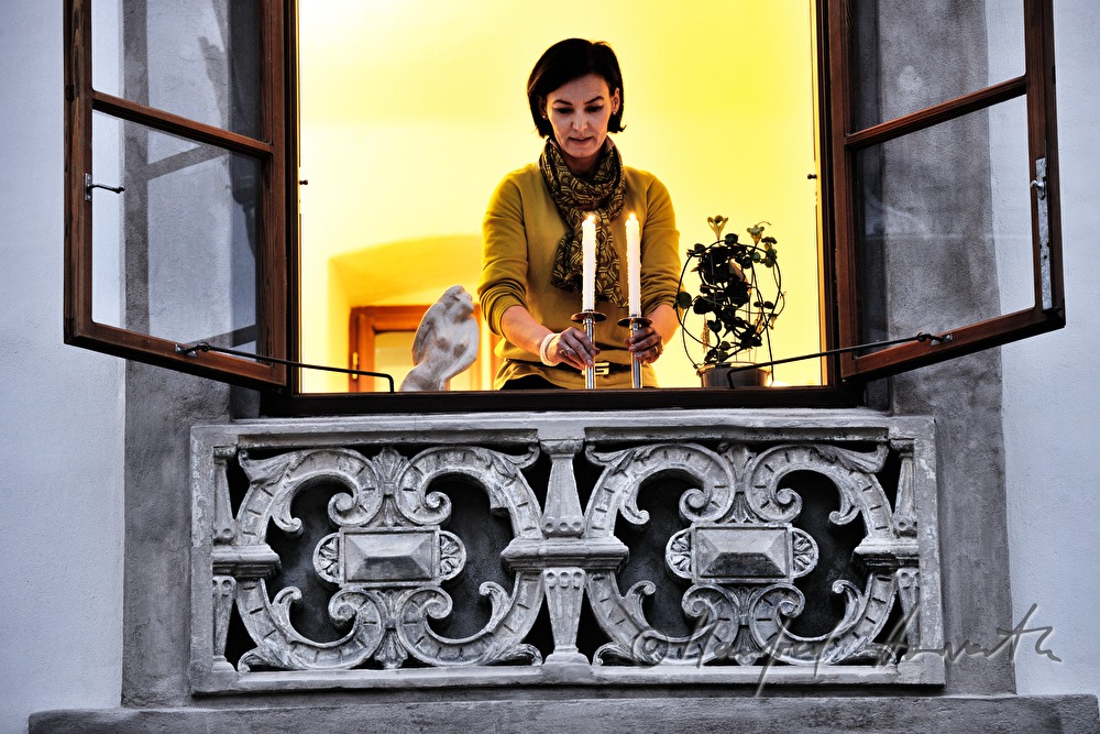 Barock - Stein - Fries unter einem Fenster