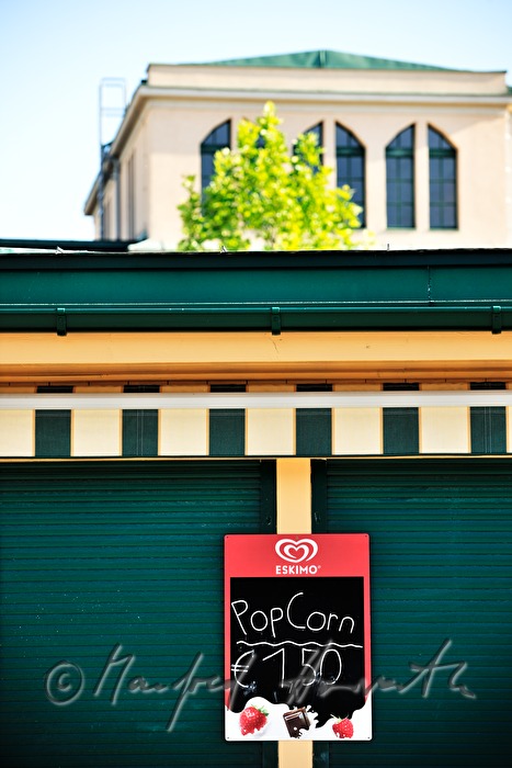 Werbung für pop corn beim Buffet