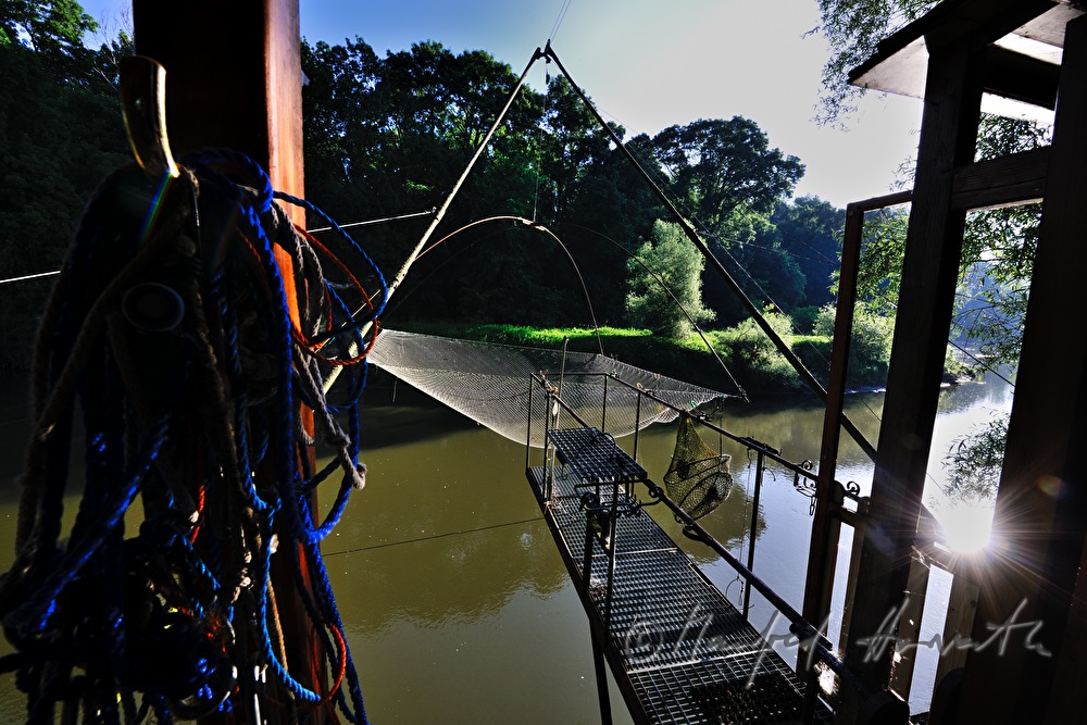 Fischerhütte mit Daubelnetz an der Thaya