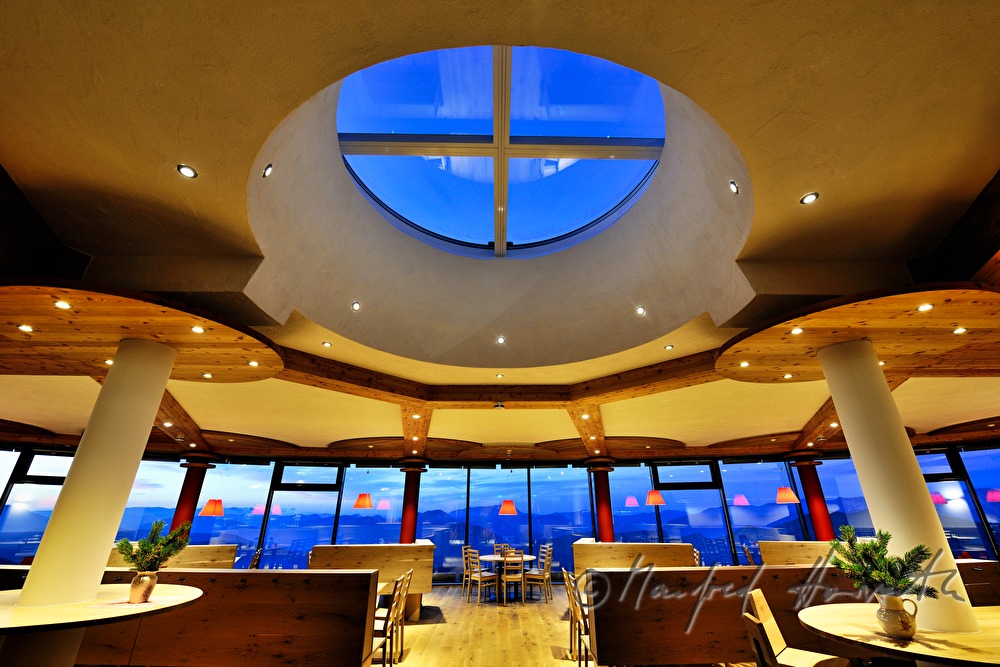 Atrium des Terzerhaus in 1626 m Seehöhe