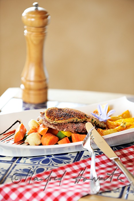 Kärntner Essen: Steak in Honig-Kruste