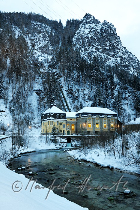 historisches Flusskraftwerk der Mariazellerbahn am Erlaufbach