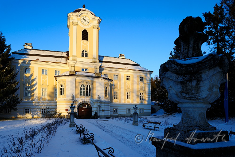 Renaissance- Schloss Rosenau von 1593