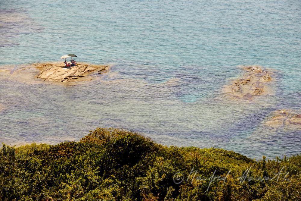Picknick auf einer winzigen Insel bei Torre Argentina