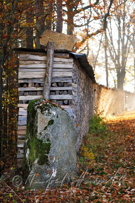 Holzstoss geschlichtet aus Meterscheiten