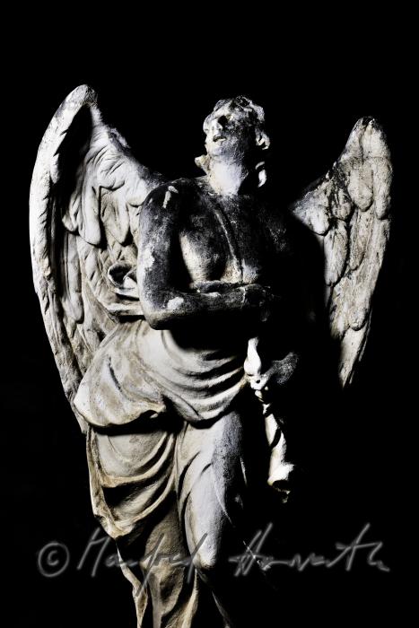 Barock-Sandsteinfigur (Engel) auf dem Kalvarienberg