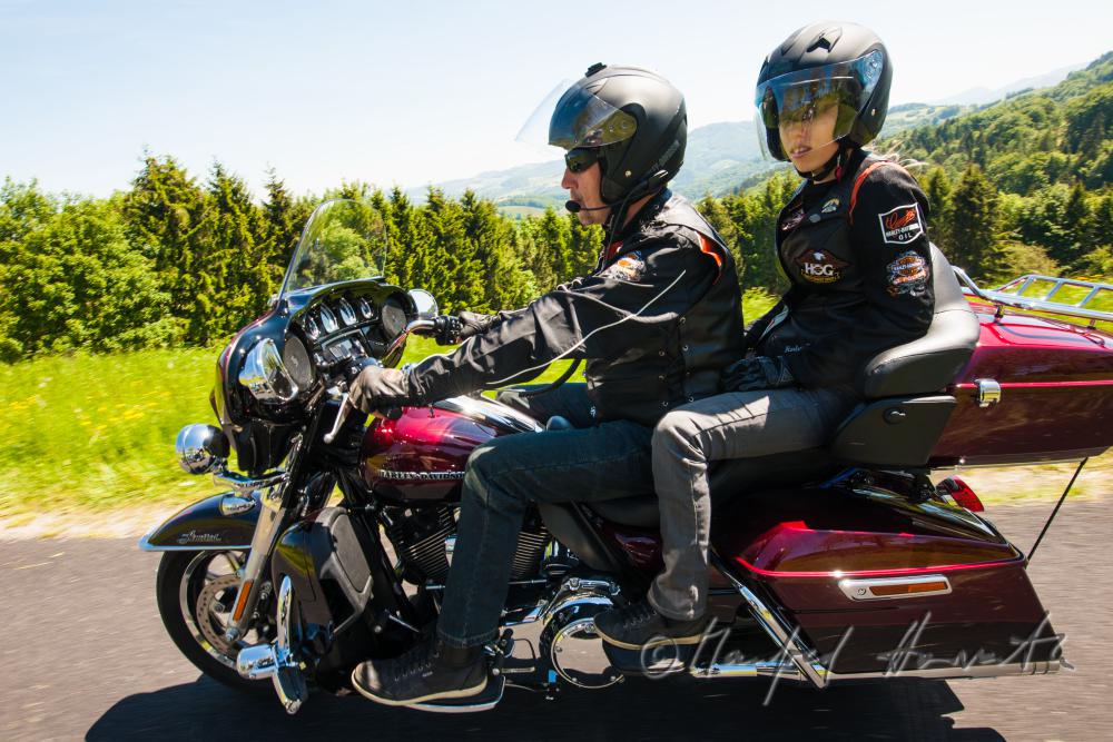 Motorradfahrt mit Harley Davidson-Motorrädern