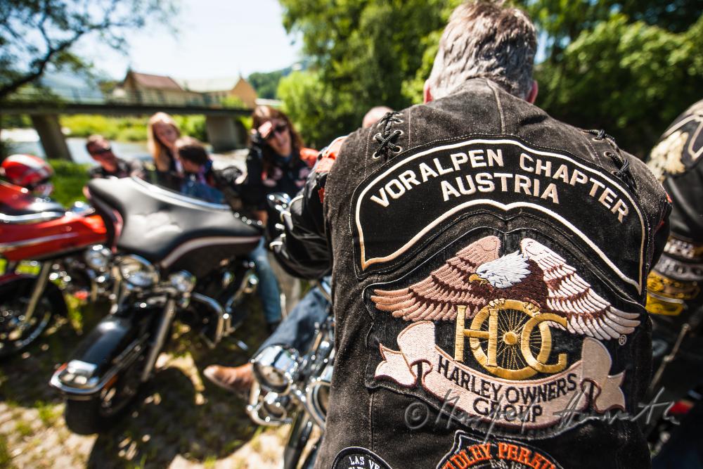 Motorradfahrt mit Harley Davidson-Motorrädern