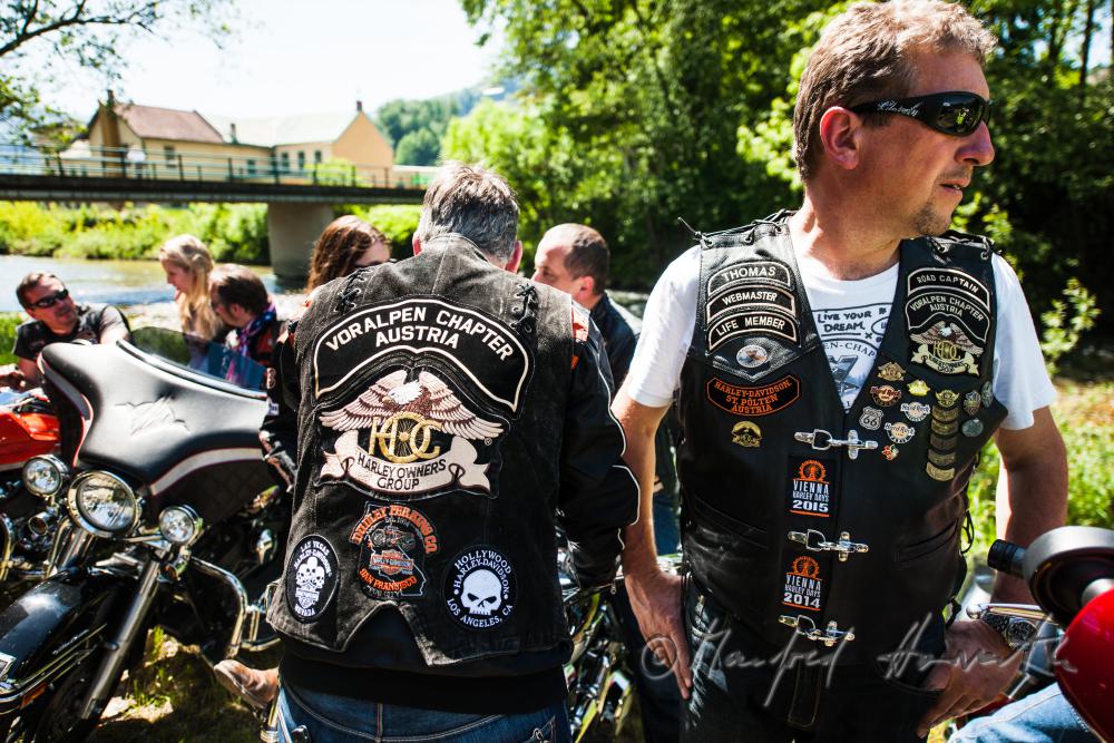 Motorradfahrt mit Harley Davidson-Motorrädern
