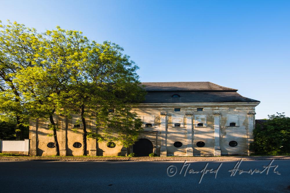 Fassade an der Hauptstrasse